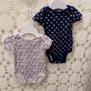 Floral Bodysuits 2-pack 🌸🪻